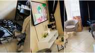 “Humble beginnings”: Determined lady shows off living room with stunning interior; peeps react