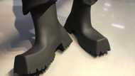 "Guess who?": Hilarious shoes have SA trying to decide who they belong to