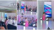 Little girl steals the show at fashion event, struts her stuff like a real life model