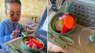 Toddler brings mommy a delicious breakfast in bed, Mzansi supports sons cooking on Women's Day