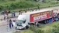 Video clip of Shoprite truck being looted in KZN causes a stir online: “What barbaric behaviour”