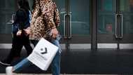 Markets rise on tech bounce hope, inflation in focus