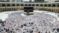 Man arrested after claiming Mecca pilgrimage for queen