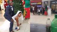 Fast food chain wants to reward newlyweds photographed at restaurant