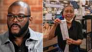 Tyler Perry foots grocery bill for senior shoppers in New Orleans