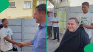 "Run for president, Geordin": Cape Town Mayor gets haircut in Mitchell's Plain, SA impressed