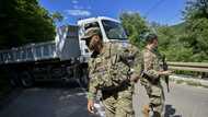 Kosovo Serbs dismantle barricades at Serbia border