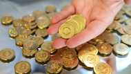US regulators authorize first bitcoin funds on public markets