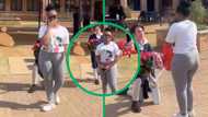 SA high schooler asks bae to matric dance with romantic gifts in TikTok video, Mzansi women gush over the boyfriend’s gesture