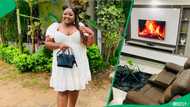 "She unlocked all your blessings": Daughter surprises mom with her dream lounge, SA moved