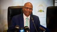 Mogoeng Mogoeng warns against corruption, threatens to expose "masters of corruption"