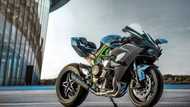 What is the fastest motorcycle in the world? Top 10 legal road bikes