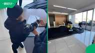 Toddler 'buys' R8k Range Rover SV, South Africans crack jokes: "Coerced into signing"