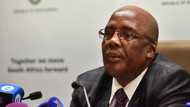 Dr Aaron Motsoaledi contracts Covid 19, forced to self isolate