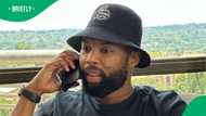 "It's so long": Sizwe Dhlomo flaunts rumoured 450m driveway in video, South Africa amazed