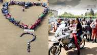 Epic: Biker arranges proposal at busy mall using his whole club of 26 bikes and helmets