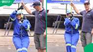 "Her campaign is gold": Helen Zille ziplines 4-year-old Joburg sinkhole, Mzansi in stitches