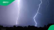 Man struck by lightning on American golf course in TikTok video