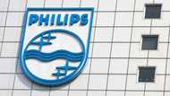 Philips sales jump, bounces back from respirator recall