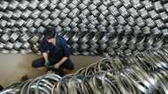 Markets struggle as rally fades, China growth misses forecasts