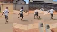 "Practising rn": Man struts and jumps as he fascinates SA with weird dancing