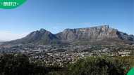“What are they smoking?”: Mzansi reacts to wild one-star Table Mountain reviews in Instagram video