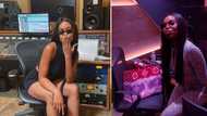 Elaine tries Amapiano, Mzansi shares mixed reactions to snippet of R&B singer's track: "What a boring song"