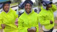 Emotions are rife as BI Phakathi gives gracious street vendor R1 000