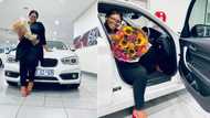 "You won't need the indicators": A woman buys a new car and cracks jokes about the brand, Mzansi joins in