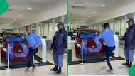 Viral dancing car salesman grooves for SA police officer’s new whip purchase, video amuses Mzansi