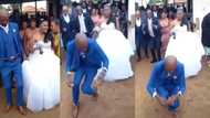 Groom can't contain himself when 'Nkao Tempela' plays, leaves bride to break it down