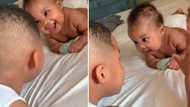 Big brother sings Beyoncé song to adorable baby sister in heart-warming video, Mzansi gushes over the cuteness