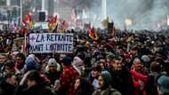 French government refuses to back down on pension reform