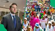 Ousted Tshwane Mayor Cilliers Brink escorted out by massive crowd cheering him goodbye