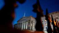 US government seeks to avoid 'bailout' label amid banking turmoil