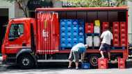 "Things you see in movies": Truck transporting alcohol looted while driving, SA thinks driver is in on it