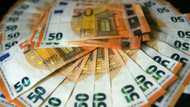 New Italian government seeks to raise cash ceiling