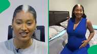 "I gave birth to my twin": Woman with white streak in hair shows baby's same trait