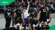 Referee legend Nigel Owens explains why the controversial rugby move should have been a penalty