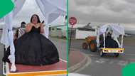 "The showstopper": Learner makes unique matric dance entry in tractor-pulled trailer, SA stunned