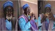 71 year old man wows social media as he tells snakes to dance