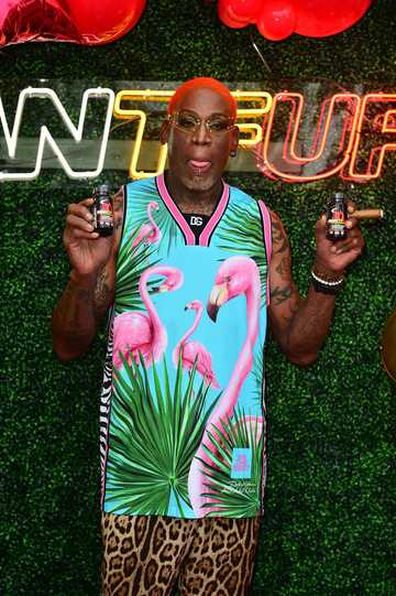 15 poorest celebrities whose net worth does not match their fame