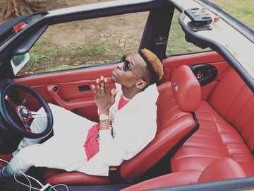 Duncan (Sphamandla Mbambo) age, girlfriend, proposal, songs, albums ...