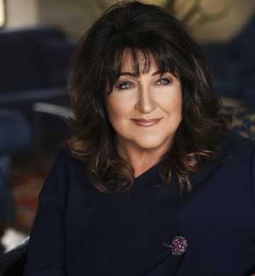 Laurika Rauch bio: age, children, husband, family, songs, albums ...