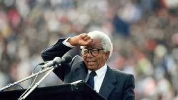History: Walter Sisulu asks people to protest 'Blackspots' removal