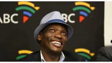 Hlaudi Motsoeneng denies his policy cost SABC R300 million in lost revenue