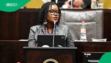 Political parties react to Cyril Ramaphosa sacking Nobuhle Nkabane