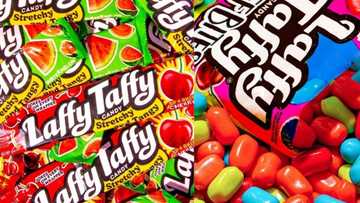 80+ hilarious Laffy Taffy jokes, sayings and puns that will crack you up