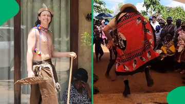 White man’s energetic dance moves at lobola ceremony leave SA cracking Jokes: "Give him land"