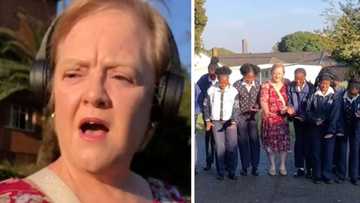 Afrikaans teacher's amapiano dance moves with students to 'Myztro Ah Ah' will leave you in awe